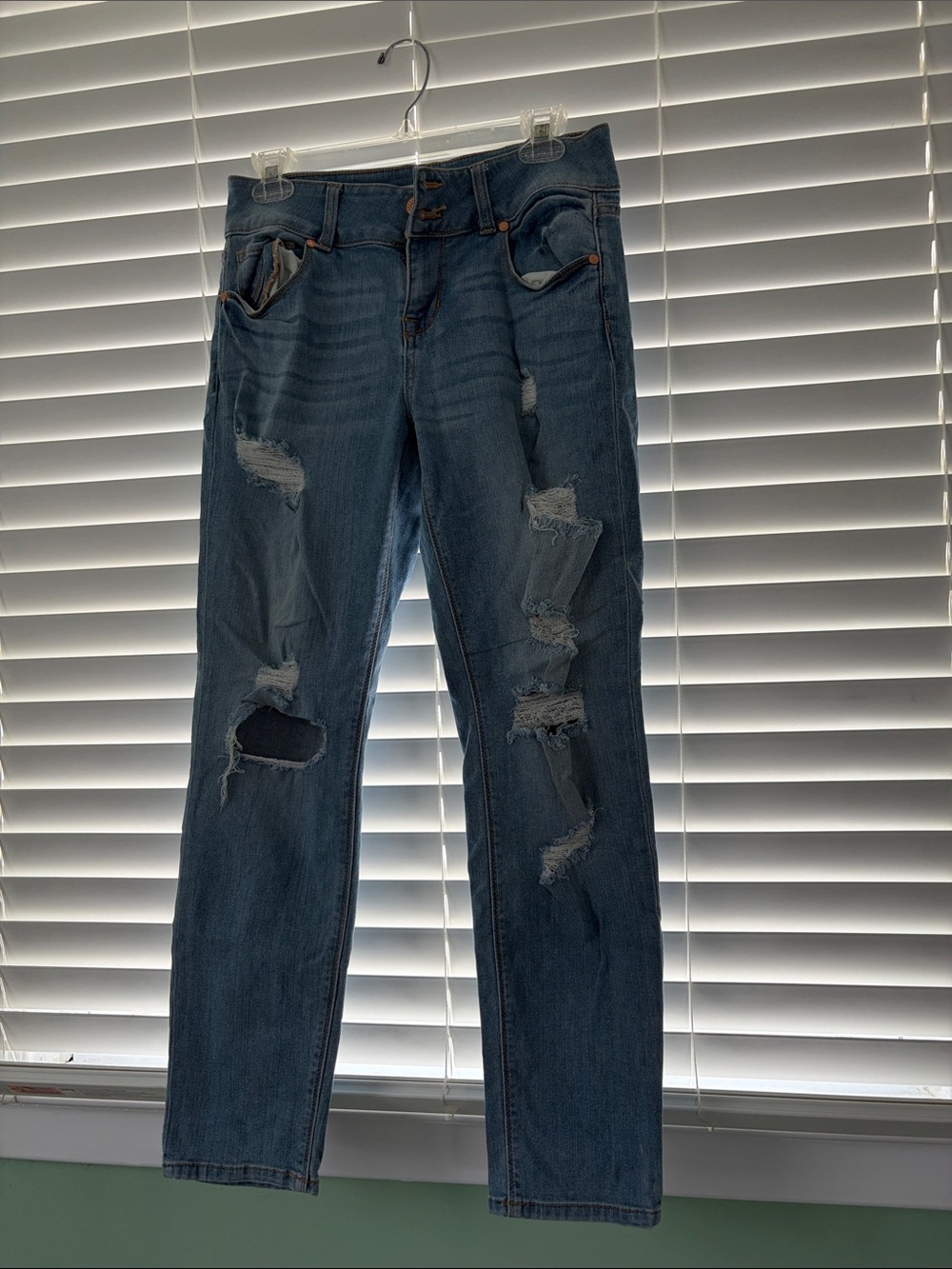 refuge Distressed Straight Leg Jeans - Dark Blue
